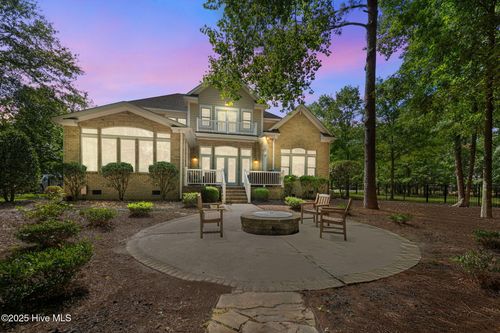 125 Falling Water Way, Wallace, NC, 28466-2518 | Card Image