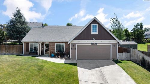 3721 Cherry Ct, West Richland, WA, 99353-6799 | Card Image