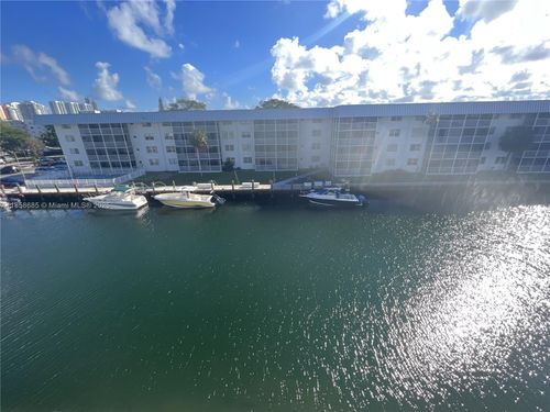 apt-400-3750 Ne 170th St, North Miami Beach, FL, 33160-3103 | Card Image
