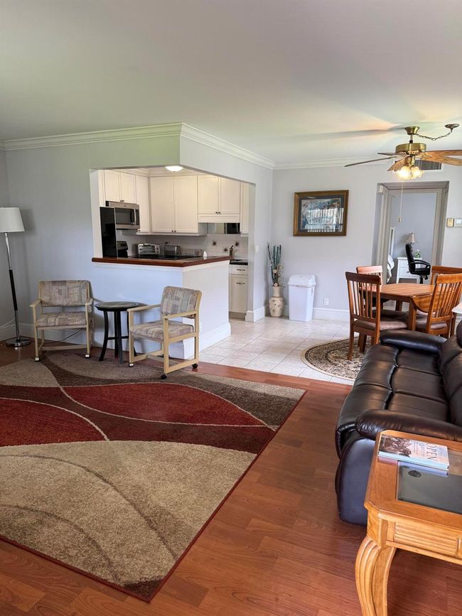 494 Saxony K, Condo with 1 bedrooms, 2 bathrooms and null parking in Delray Beach FL | Image 11