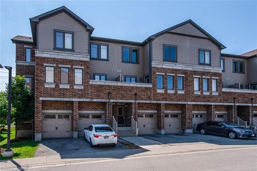 h3-70 Willowrun Dr, Kitchener, ON, N2A0J3 | Card Image
