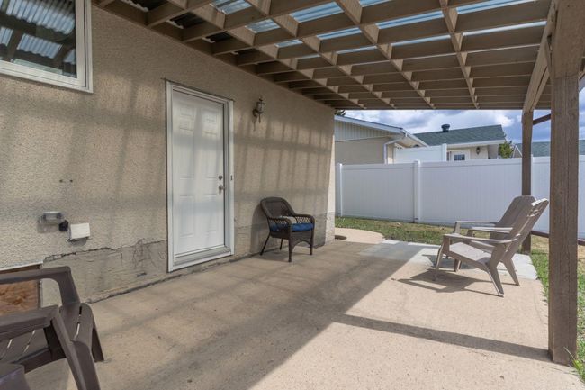 6117 Enevold Dr, House other with 4 bedrooms, 3 bathrooms and 4 parking in Camrose AB | Image 33
