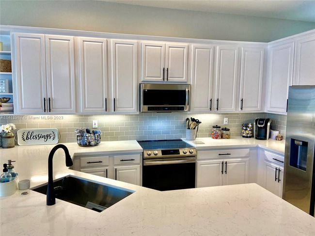 3886 W Whitewater Ave, House other with 4 bedrooms, 3 bathrooms and null parking in Weston FL | Image 13