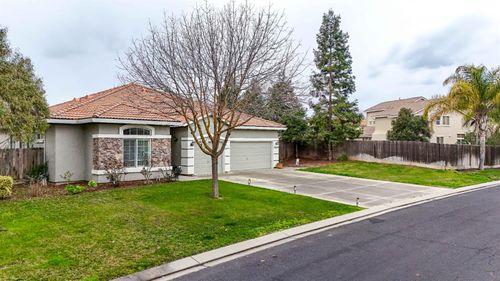 12170 Pheasant Run Boulevard, Chowchilla, CA, 93610 | Card Image