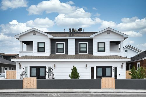 947 W Balboa, Newport Beach, CA, 92661 | Card Image