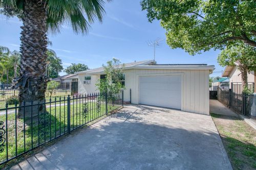 4011 E Madison Ave, Fresno, CA, 93702-2216 | Card Image