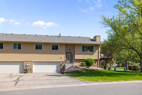 12900 45th Ave N, Plymouth, MN, 55442-2324 | Card Image