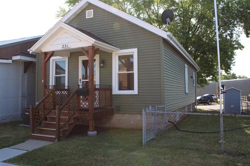231 S Military Road, Fond Du Lac, WI, 54935 | Card Image