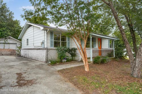 338 Carroll Avenue, Bay Saint Louis, MS, 39520 | Card Image
