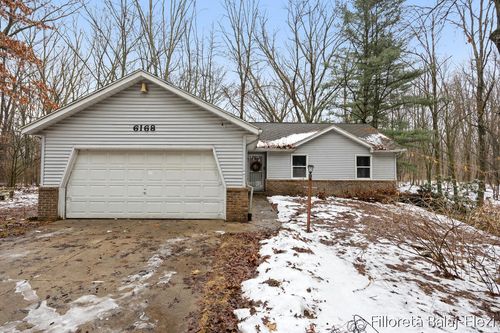 6168 Ravine Ridge Road, Kalamazoo, MI, 49009 | Card Image