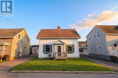334 N Market St, Summerside, PE, C1N1L5 | Card Image
