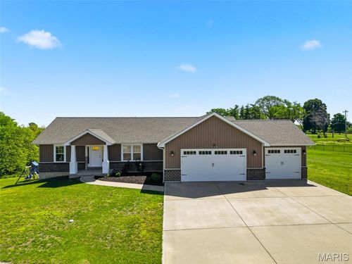 150 Moore Estates Dr, Troy, MO, 63379-4479 | Card Image