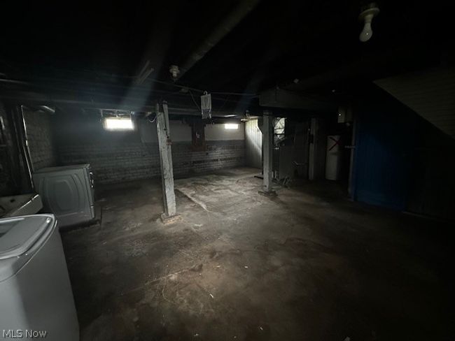 View of basement | Image 15
