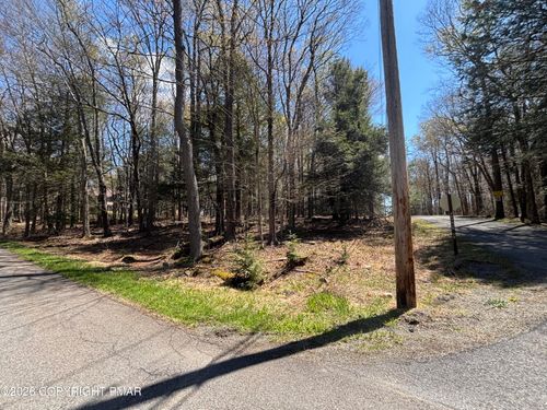 76 Shoshoni Trl, Gouldsboro, PA, 18424 | Card Image