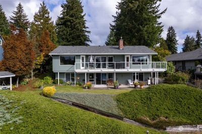 18104 28th Street E, House other with 3 bedrooms, 1 bathrooms and 4 parking in Lake Tapps WA | Image 3