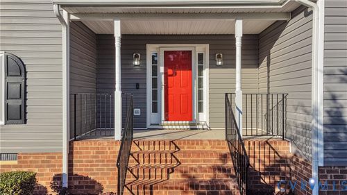 6406 Lake Caroline Ct, Chesterfield, VA, 23832-8060 | Card Image
