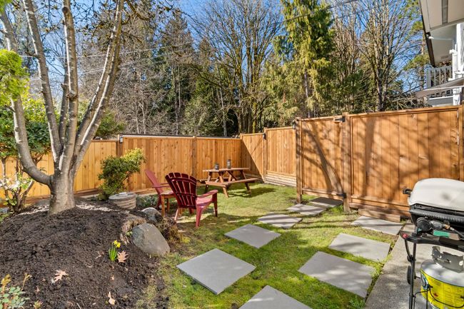1953 Chesterfield Avenue, Home with 4 bedrooms, 3 bathrooms and 2 parking in North Vancouver BC | Image 21