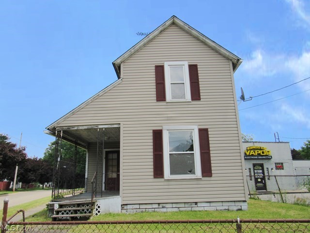 East Ave, Akron, OH 44314