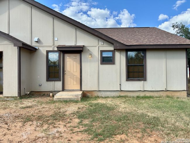 UNIT-2 - 13322 Vivian Ln, Home with 2 bedrooms, 1 bathrooms and null parking in Atascosa TX | Image 12