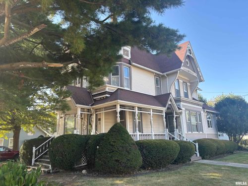 402 W Prospect St, Kewanee, IL, 61443-2772 | Card Image