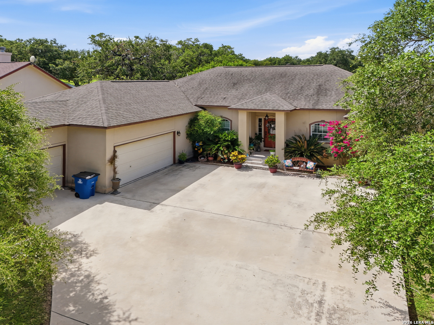 Residential in Devine 4