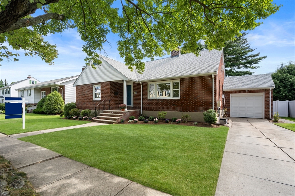 Taylor Rd, Belmont, MA 02478