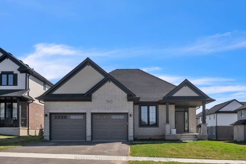 109 Graydon Dr, Mount Elgin, ON, N0J1N0 | Card Image