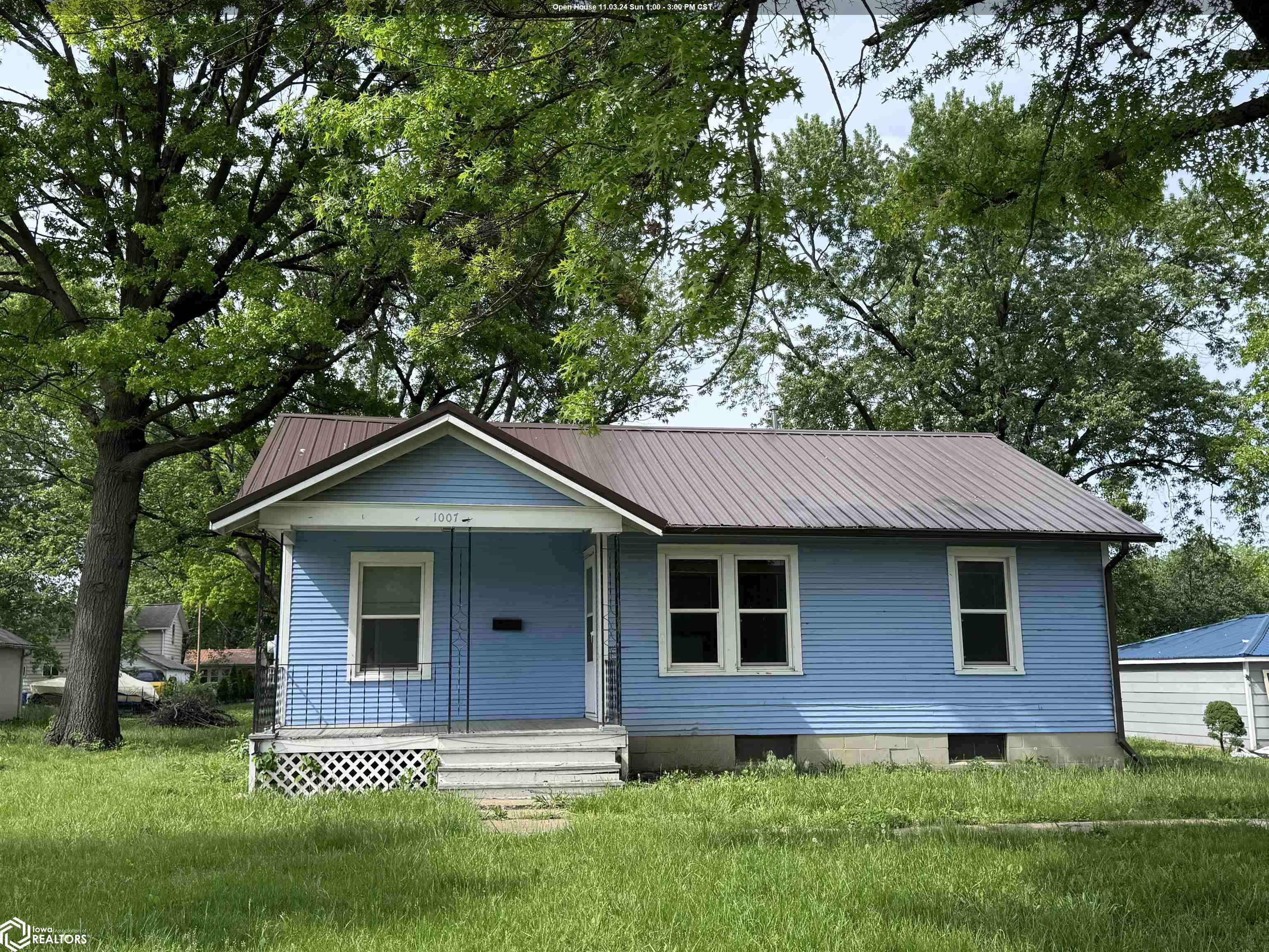 Stone Ave, Fairfield, IA 52556