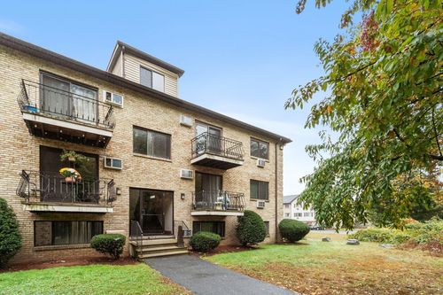 29-311 Pawtucket Blvd, Lowell, MA, 01854 | Card Image