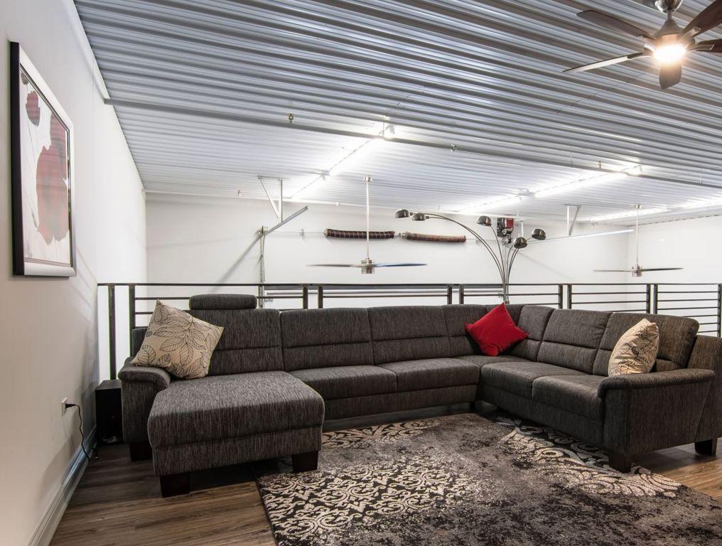 Commercial Sale in Delano 5