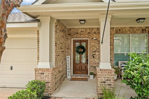 18223 W Williams Bend Dr, Cypress, TX, 77433-2890 | Card Image
