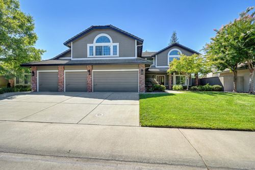 9138 Porto Bella Way, Elk Grove, CA, 95624-2159 | Card Image