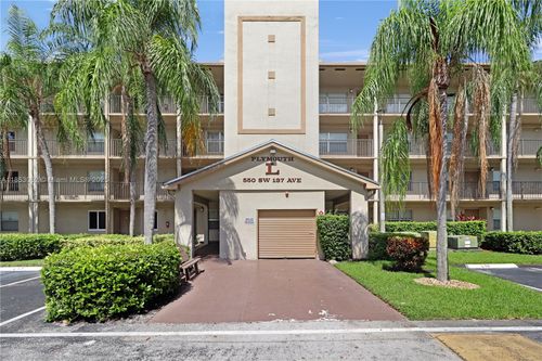 apt-104l-550 Sw 137th Ave, Pembroke Pines, FL, 33027-1589 | Card Image