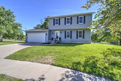 1029 Columbia Dr, Decatur, IL, 62522-9767 | Card Image