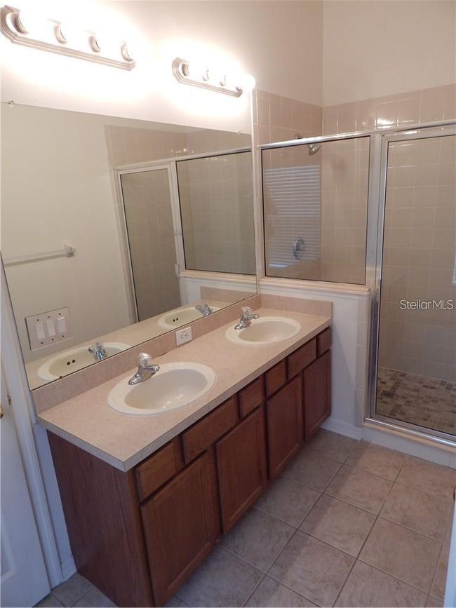 6127 Fishhawk Crossing Blvd, Townhouse with 3 bedrooms, 3 bathrooms and null parking in Lithia FL | Image 13