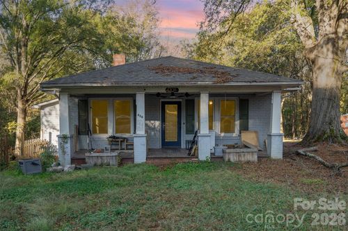 420 Brookwood Ave, Albemarle, NC, 28001-4506 | Card Image