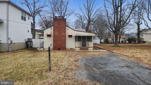 1502 Garst Rd, SHADY SIDE, MD, 20764-3204 | Card Image