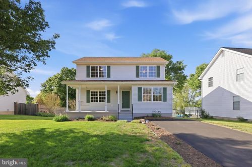 7020 Helm Dr, REMINGTON, VA, 22734-9411 | Card Image