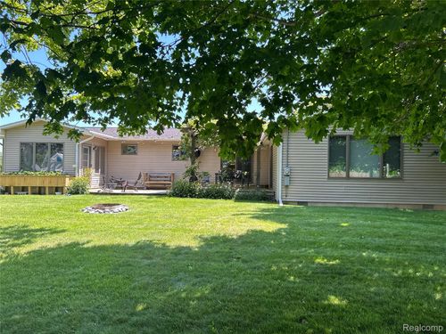 3464 Bradleyville Rd, Vassar, MI, 48768-9765 | Card Image