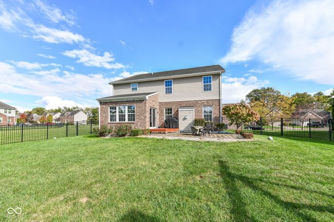 12142 Enmore Park, House other with 4 bedrooms, 5 bathrooms and null parking in Fishers IN | Image 34