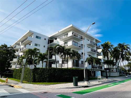 306-1900 Meridian Ave, Miami Beach, FL, 33139-1878 | Card Image