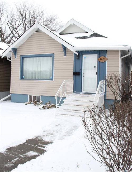 3007 Dewdney Ave, Regina, SK, S4T0Y3 | Card Image