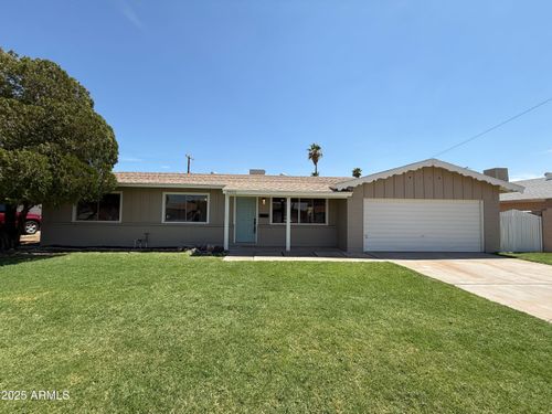 3933 W Myrtle Ave, Phoenix, AZ, 85051-8120 | Card Image
