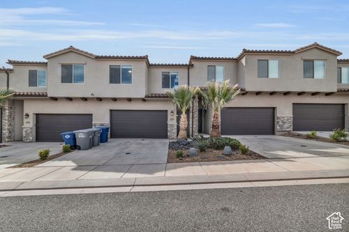 497 N Ventura Ln, Washington, UT, 84780-3103 | Card Image