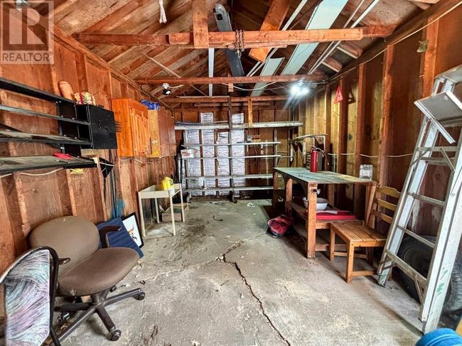 68 Neebig Ave, Home with 3 bedrooms, 2 bathrooms and null parking in Manitouwadge ON | Image 35