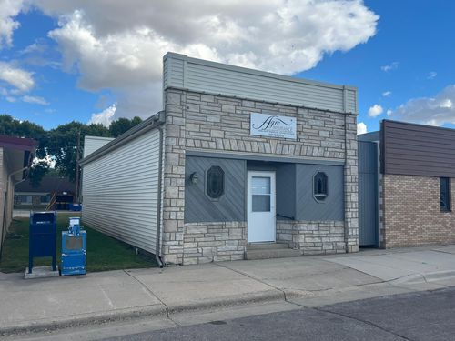 229 2nd Ave S, Sacred Heart, MN, 56285 | Card Image