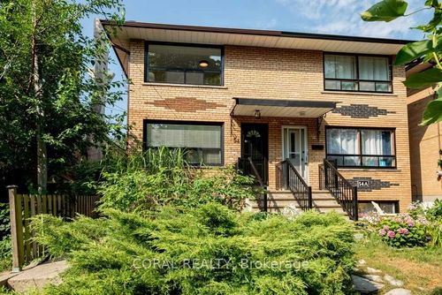lower-54 Osborne Ave, Toronto, ON, M4E3B2 | Card Image