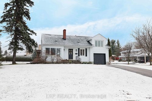 150 Stevenson Cres, Renfrew, ON, K7V1J4 | Card Image