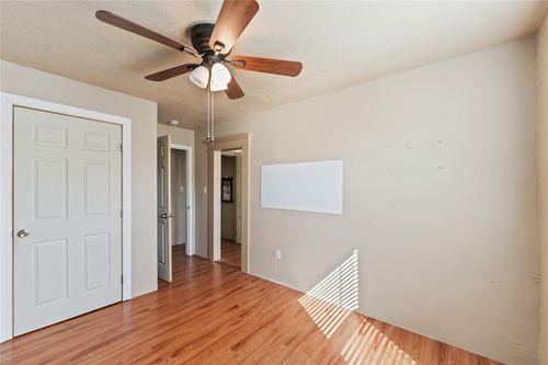 20006 Sanchez Rd, Alvin, TX, 77511-2006 | Card Image