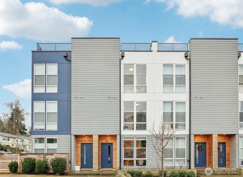 2403 Sw Edmunds St, Seattle, WA, 98106 | Card Image